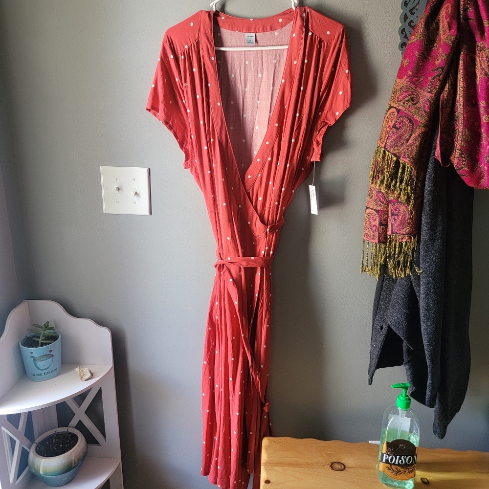 NWT Old Navy true Wrap Dress